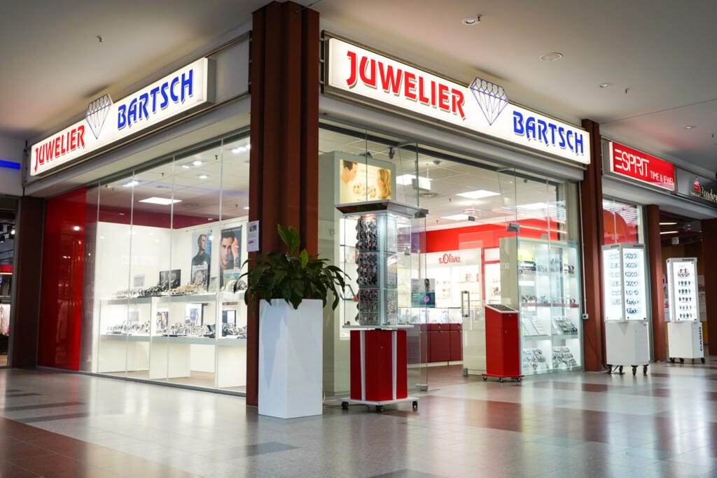 Juwelier Bartsch Ladenfläche von Juwelier Bartsch im DollartCenter in Emden