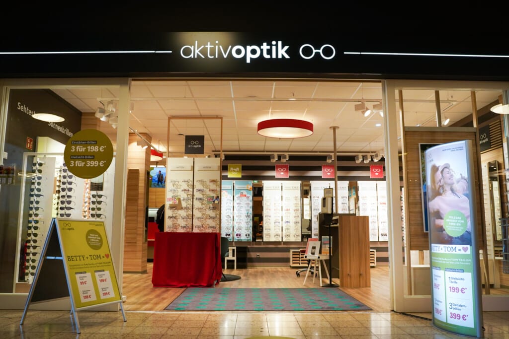 Laden aktivoptik Aussenansicht der Ladenfläche von aktivoptik im DollartCenter Emden